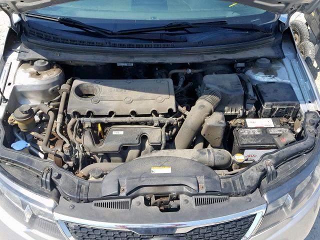 KNAFW5A33B5437783 - 2011 KIA FORTE SX SILVER photo 7