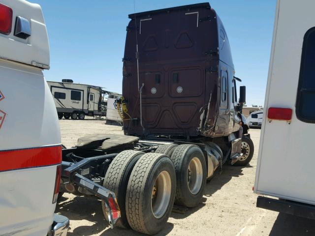 3AKJGLDR8HSHP1018 - 2017 FREIGHTLINER CASCADIA 1 BROWN photo 4