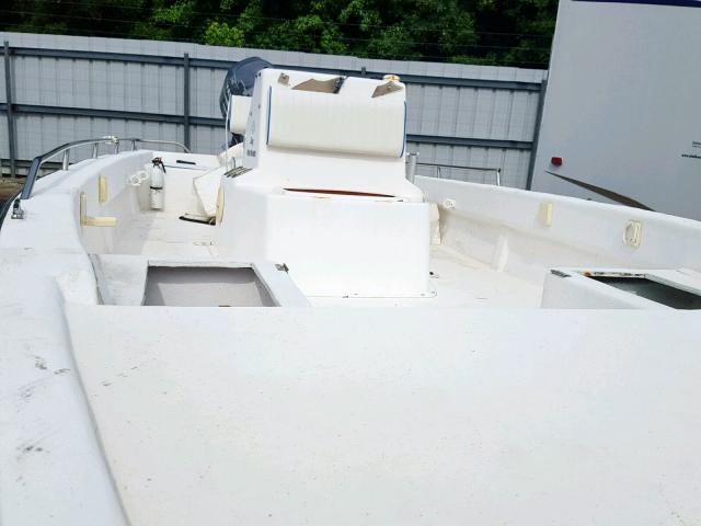 MUS13236J405 - 2005 YAMAHA MARINE LOT WHITE photo 6