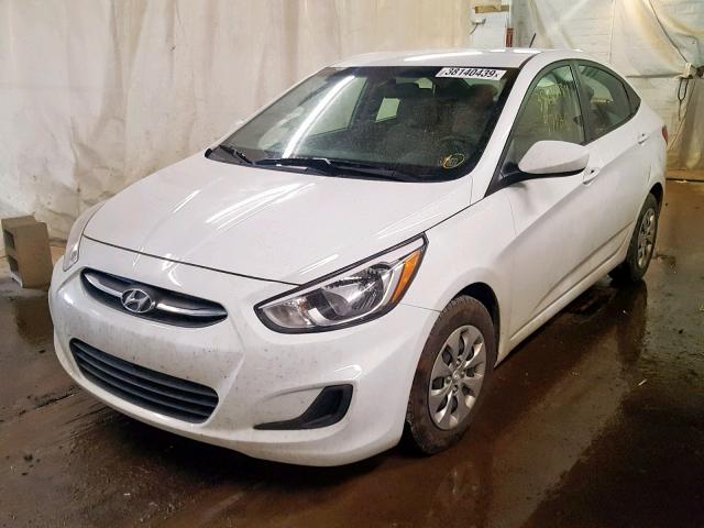 KMHCT4AE9HU306829 - 2017 HYUNDAI ACCENT SE WHITE photo 2