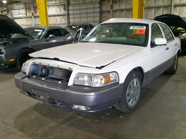 2MEFM74V46X618153 - 2006 MERCURY GRAND MARQ WHITE photo 2