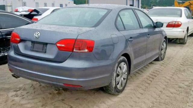 3VW2K7AJ6EM237760 - 2014 VOLKSWAGEN JETTA BASE GRAY photo 4