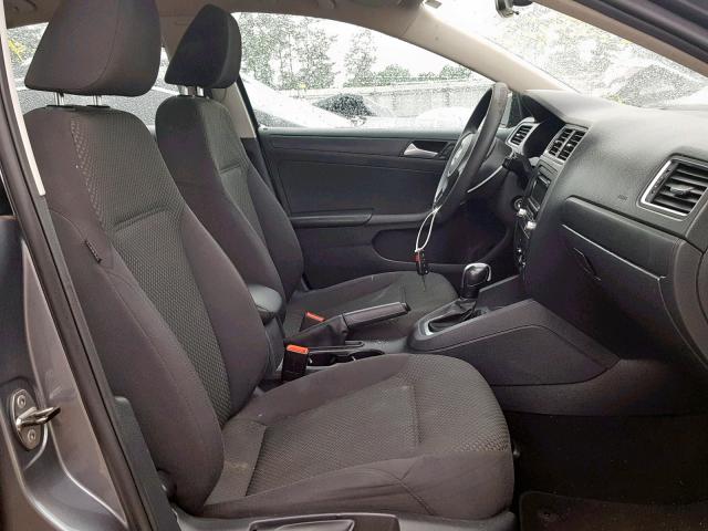 3VW2K7AJ6EM237760 - 2014 VOLKSWAGEN JETTA BASE GRAY photo 5