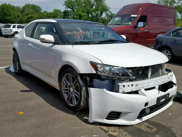 JTKJF5C73D3056293 - 2013 TOYOTA SCION TC WHITE photo 1