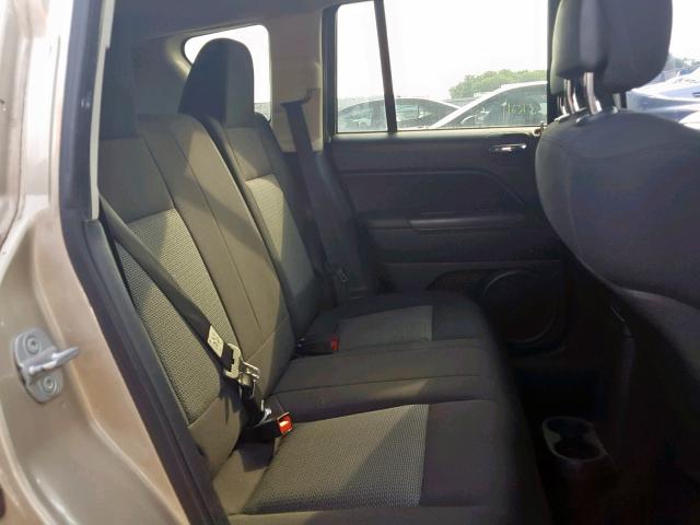 1J4NT4FB1AD503876 - 2010 JEEP COMPASS SP 金色 照片 6