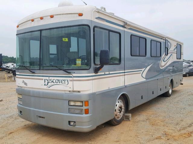 4UZ6XFBA8YCG13099 - 2000 FLEE MOTOR HOME GRAY photo 2