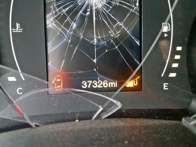 ZACCJAAH9HPE64964 - 2017 JEEP RENEGADE S შავი ფოტო 8