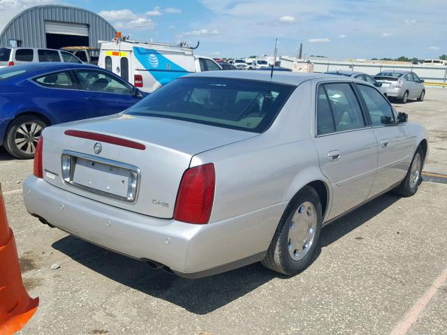 1G6KE57Y71U114643 - 2001 CADILLAC DEVILLE DH SILVER photo 4