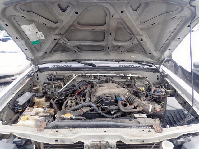 5N1ED28Y72C530902 - 2002 NISSAN XTERRA XE SILVER photo 7