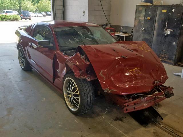 1ZVHT82H985198388 - 2008 FORD MUSTANG GT RED photo 1