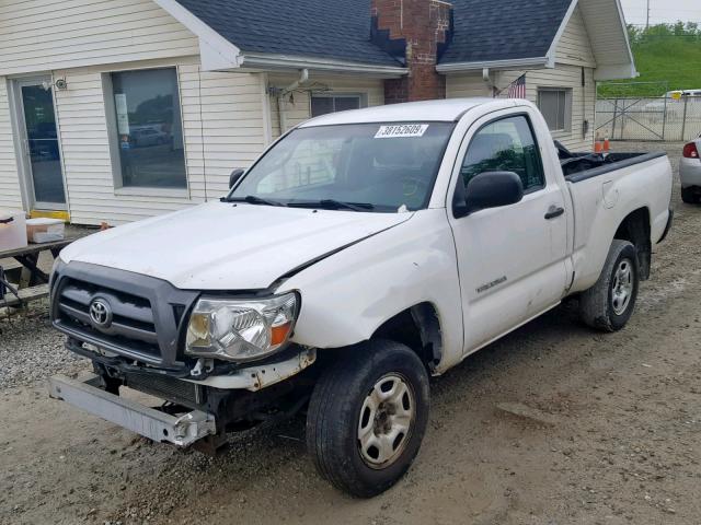 5TENX22NX9Z635908 - 2009 TOYOTA TACOMA WHITE photo 2