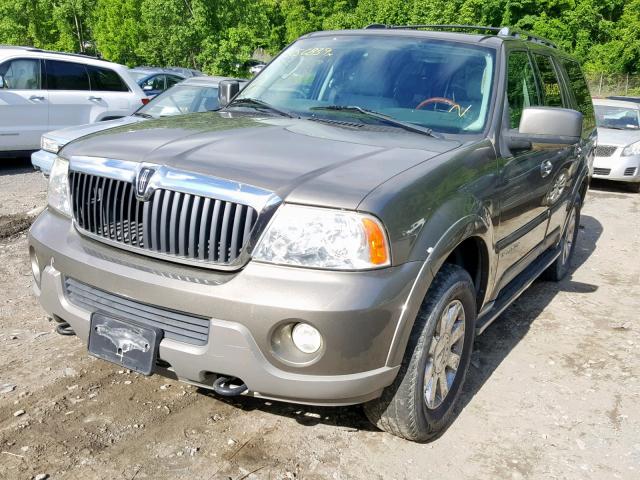 5LMFU28R64LJ07774 - 2004 LINCOLN NAVIGATOR GRAY photo 2