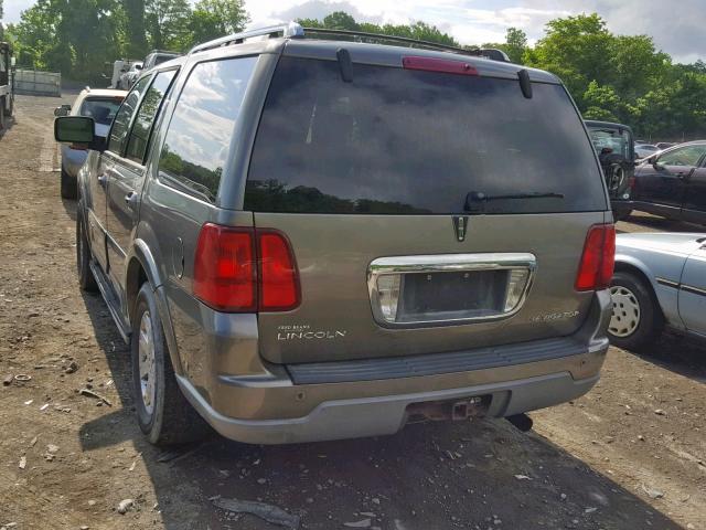 5LMFU28R64LJ07774 - 2004 LINCOLN NAVIGATOR GRAY photo 3