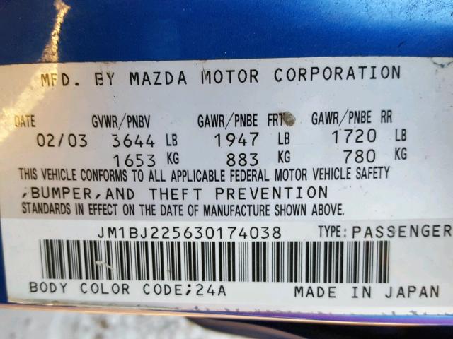 JM1BJ225630174038 - 2003 MAZDA PROTEGE DX BLUE photo 10