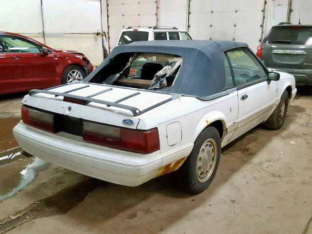 1FACP44MXNF115924 - 1992 FORD MUSTANG LX WHITE photo 4