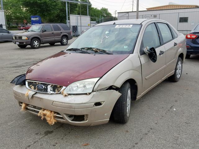 1FAFP34N96W207088 - 2006 FORD FOCUS ZX4 GOLD photo 2