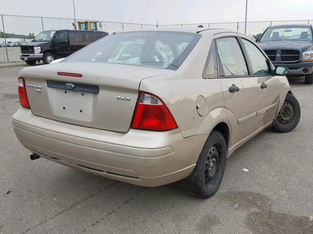 1FAFP34N96W207088 - 2006 FORD FOCUS ZX4 GOLD photo 4