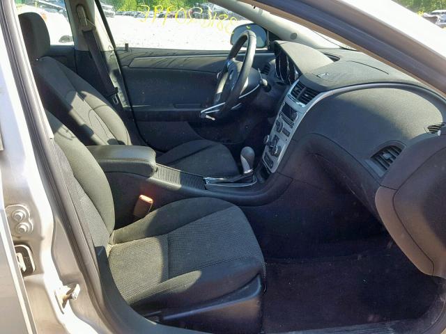 1G1ZH57B88F269739 - 2008 CHEVROLET MALIBU 1LT ვერცხლისფერი ფოტო 5