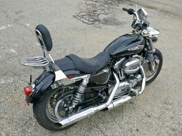 1HD1CT313HC445567 - 2017 HARLEY-DAVIDSON XL1200 C BLACK photo 4