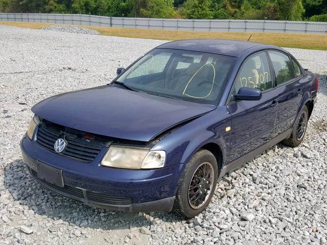 WVWMA63B0XE288890 - 1999 VOLKSWAGEN PASSAT GLS BLUE photo 2