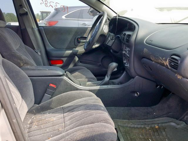 1G2WP52K42F166608 - 2002 PONTIAC GRAND PRIX SILVER photo 5