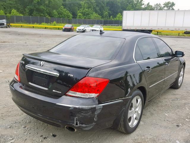 JH4KB16526C005525 - 2006 ACURA RL BLACK photo 4