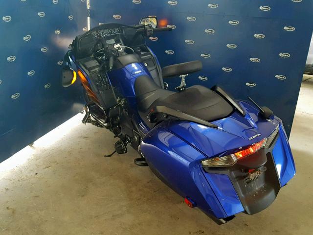 JH2SC681XFK200310 - 2015 HONDA GL1800 B BLUE photo 3