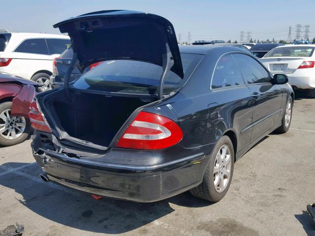 WDBTJ65J54F089838 - 2004 MERCEDES-BENZ CLK 320C BLACK photo 4