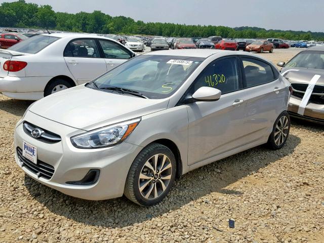 KMHCT4AE7HU247926 - 2017 HYUNDAI ACCENT SE WHITE photo 2