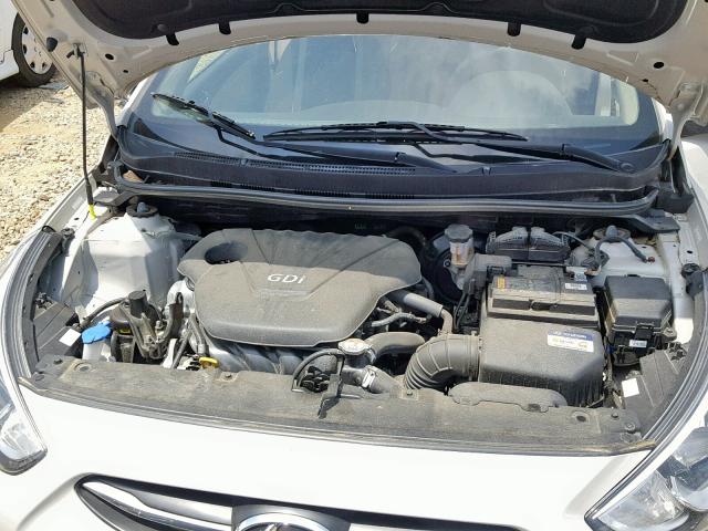 KMHCT4AE7HU247926 - 2017 HYUNDAI ACCENT SE WHITE photo 7