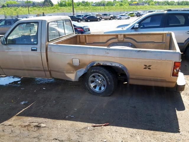 1B7GG26XXLS696756 - 1990 DODGE DAKOTA GOLD photo 9