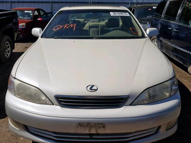 JT8BF28G6Y0245691 - 2000 LEXUS ES 300 WHITE photo 9