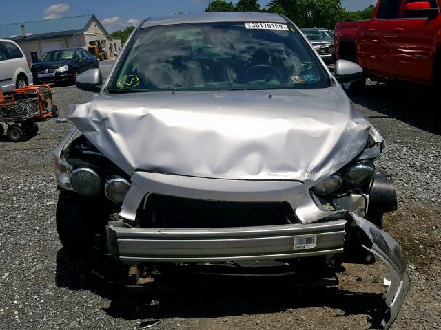 1G1JA5SH9C4194664 - 2012 CHEVROLET SONIC LS SILVER photo 9