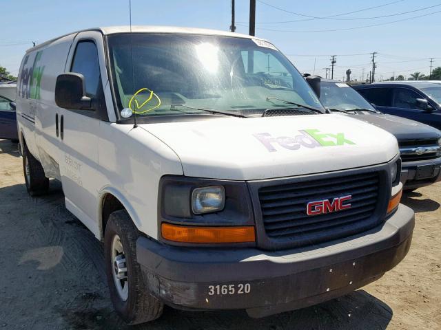 1GTHG39U441146438 - 2004 GMC SAVANA G35 WHITE photo 1