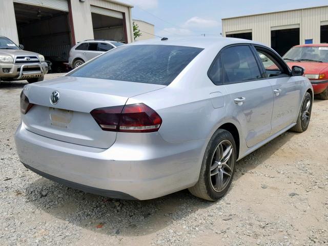 1VWAP7A39EC011602 - 2014 VOLKSWAGEN PASSAT S SILVER photo 4