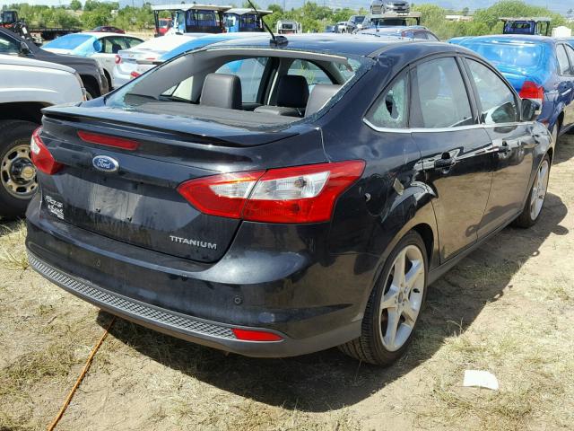 1FAHP3J21CL114386 - 2012 FORD FOCUS TITA BLACK photo 4