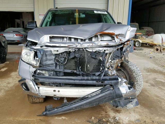 5TFDW5F16GX549099 - 2016 TOYOTA TUNDRA CRE SILVER photo 9