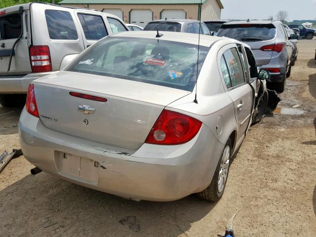 1G1AT58H397201472 - 2009 CHEVROLET COBALT LT SILVER photo 4