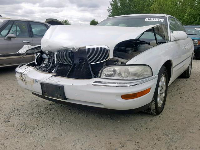 1G4CU5410Y4280200 - 2000 BUICK PARK AVENU WHITE photo 2