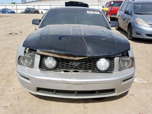 1ZVHT82H395116818 - 2009 FORD MUSTANG GT SILVER photo 7