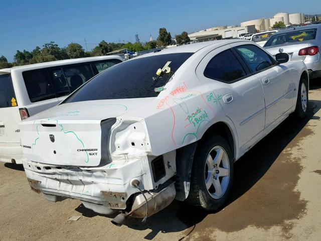 2B3CA3CV2AH259025 - 2010 DODGE CHARGER SX WHITE photo 4