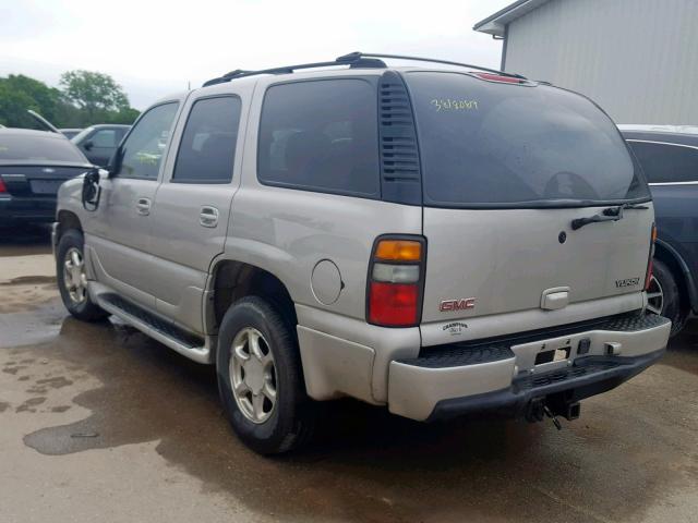 1GKEK63U94J117033 - 2004 GMC YUKON DENA SILVER photo 3