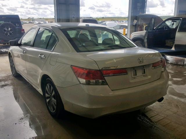 1HGCP3F87CA010970 - 2012 HONDA ACCORD EXL WHITE photo 3