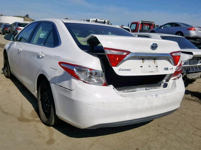 4T1BD1FK7GU177123 - 2016 TOYOTA CAMRY HYBR WHITE photo 3