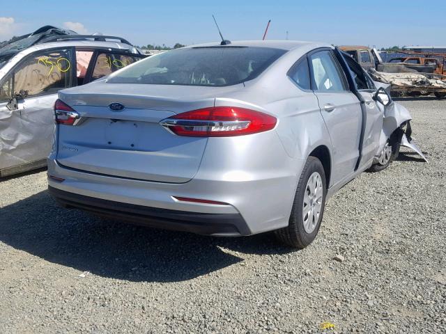 3FA6P0G75KR201961 - 2019 FORD FUSION S SILVER photo 4