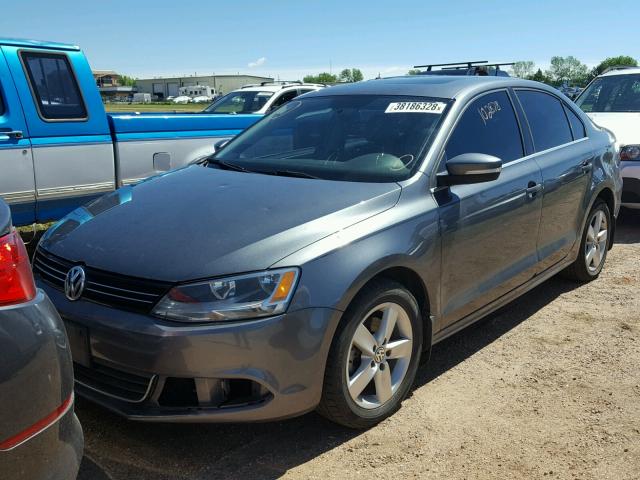 3VWLL7AJ5DM205009 - 2013 VOLKSWAGEN JETTA TDI GRAY photo 2