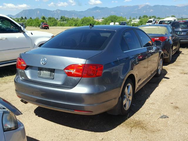 3VWLL7AJ5DM205009 - 2013 VOLKSWAGEN JETTA TDI GRAY photo 4