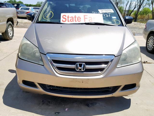 5FNRL38245B126683 - 2005 HONDA ODYSSEY LX BEIGE photo 9