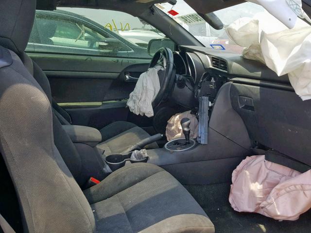 JTKJF5C78GJ016811 - 2016 TOYOTA SCION TC შავი ფოტო 5