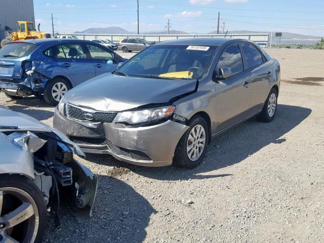 KNAFU4A2XB5432569 - 2011 KIA FORTE EX GRAY photo 2